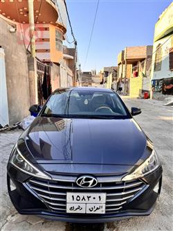 هیوندای ئەلەنترا